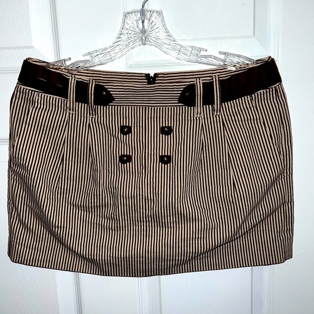 Tan and brown striped pencil mini skirt with zipper back and belt loops #BCBG
